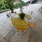 Paco's Flats