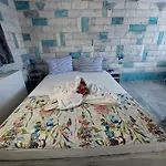 Aparthotel Paco's Flats Gaios