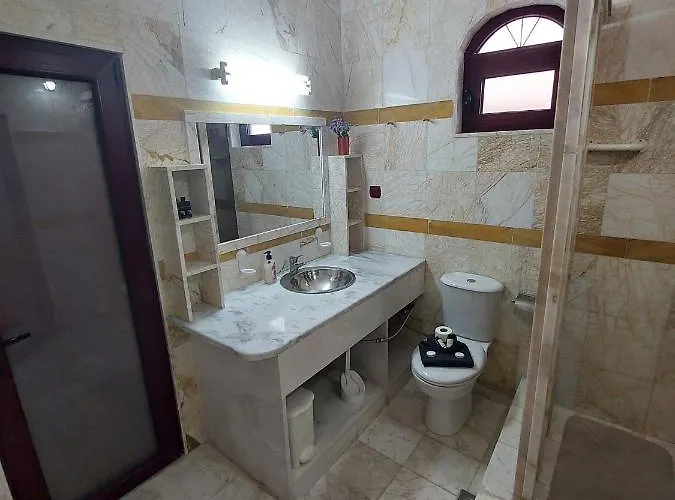 Paco's Flats شقة فندقية جايوس