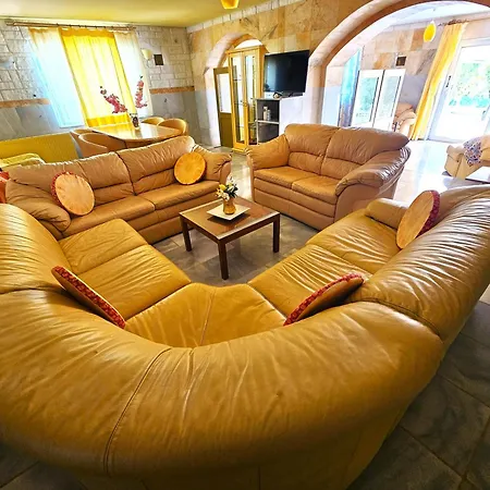 Paco's Flats Aparthotel 3*