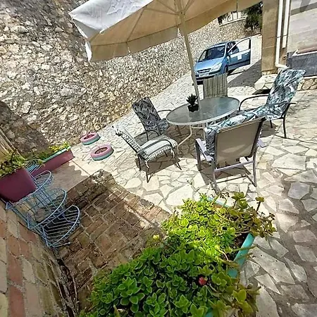 Paco's Flats Hotel de apartamente 4*