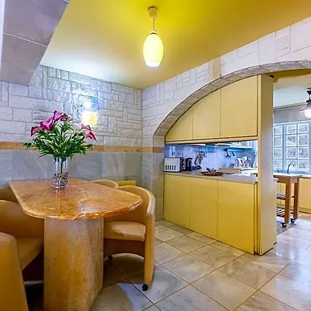 Hotel de apartamente Paco's Flats 4*
