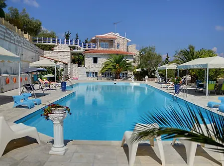 Paco's Flats Hotel de apartamente 4*